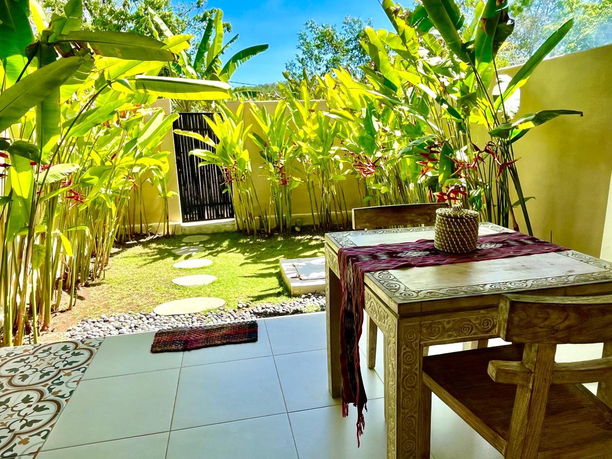 Pura Vida Vila Uluwatu Exterior foto
