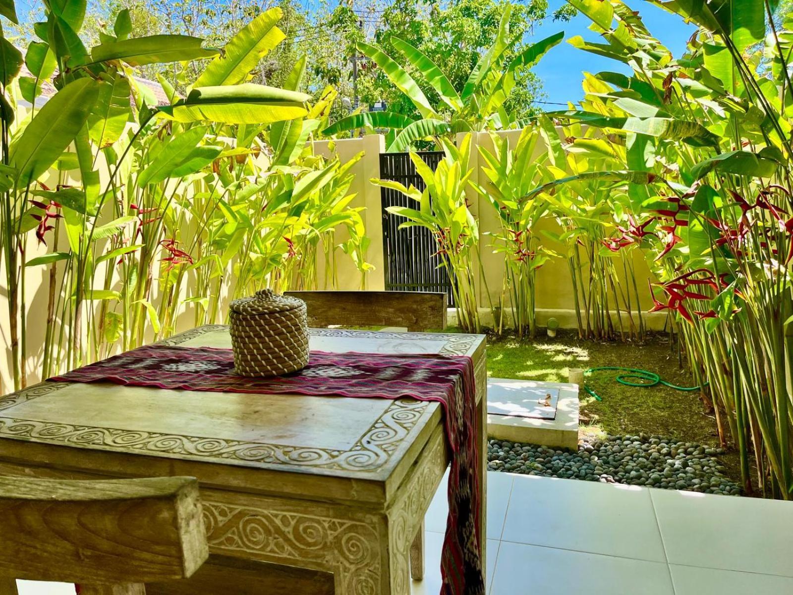 Pura Vida Vila Uluwatu Exterior foto
