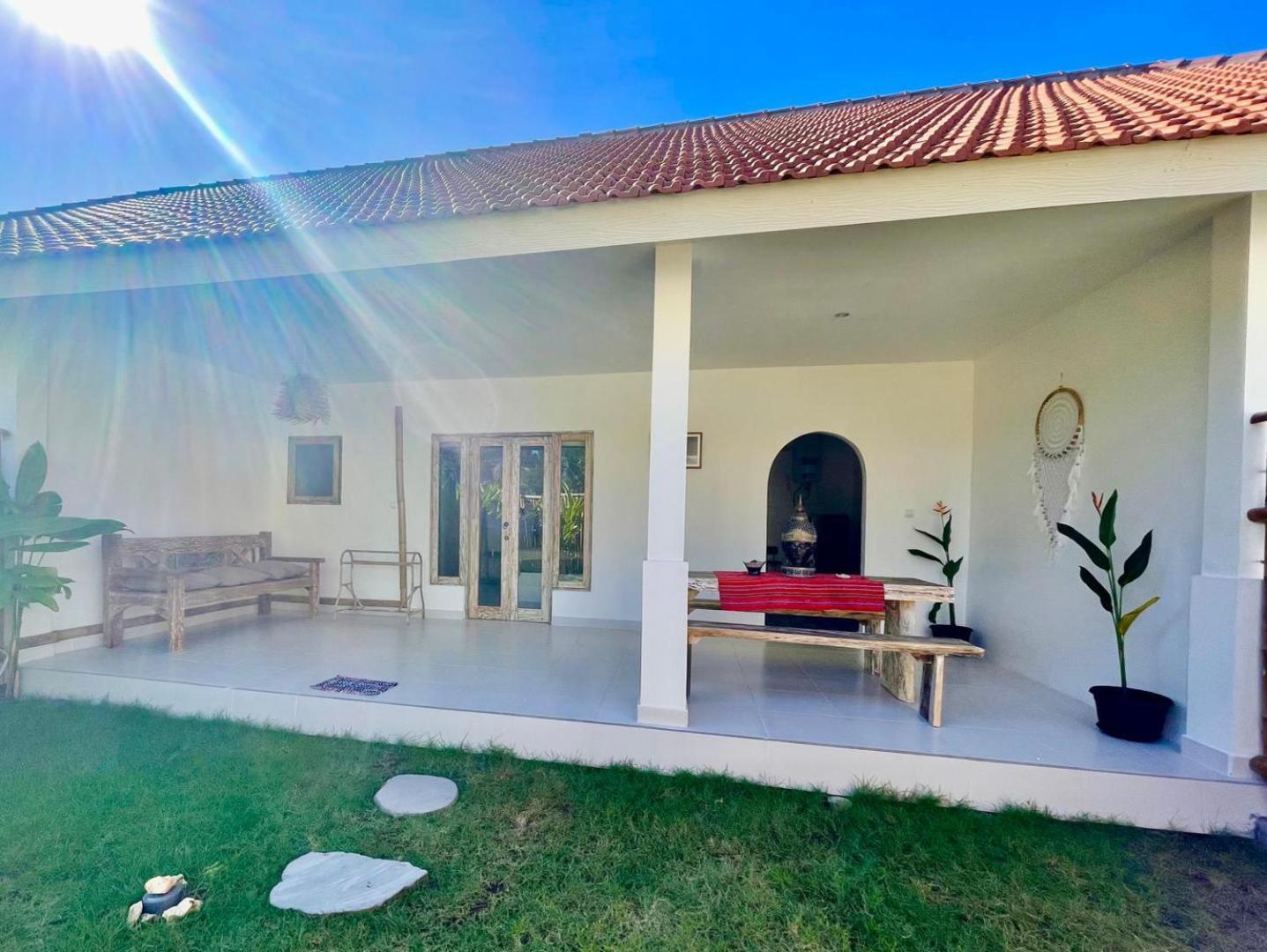 Pura Vida Vila Uluwatu Exterior foto